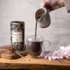 353946-CookiesAndCream-Pouring-3.webp Cookies and Cream Flavour Hot Chocolate