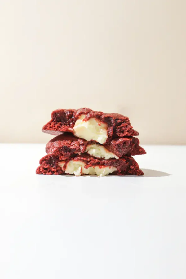 IMG_3846-660x990.jpg.webp Red Velvet Cheesecake (2 pcs)