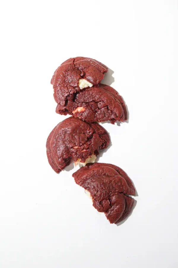 IMG_3860-660x990.jpg.webp Red Velvet Cheesecake (2 pcs)
